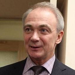 Юрий Николаевич Макаров