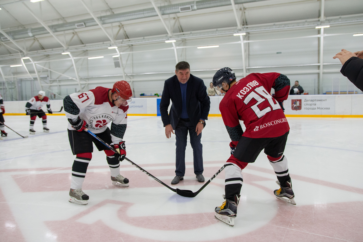 Roscongress Sport Club открыл программу хоккейных тренировок в Москве