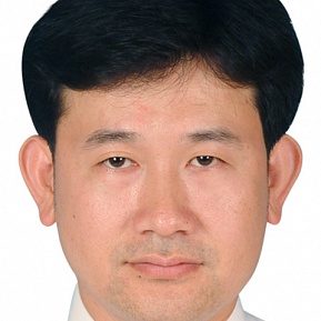 Йисенг Чхив
