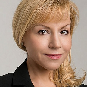 Виктория Романова
