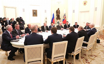 Президент РФ пригласил представителей британских деловых кругов принять участие в ПМЭФ-2019
