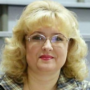 Анна Макаренко