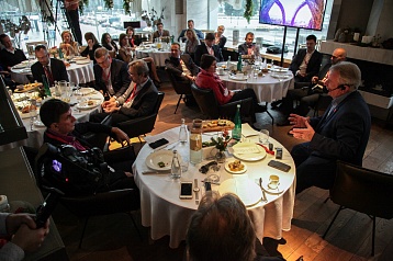 Цифровую трансформацию обсудили на бизнес-завтраке Фонда Росконгресс