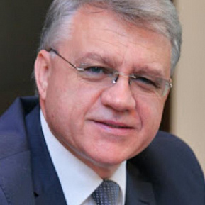 Ян Новиков