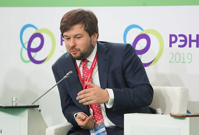 Ключевые факторы конкурентоспособности глобальной нефтегазохимии обсудили на площадке «Российской энергетической недели»