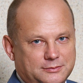 Олег Полумордвинов